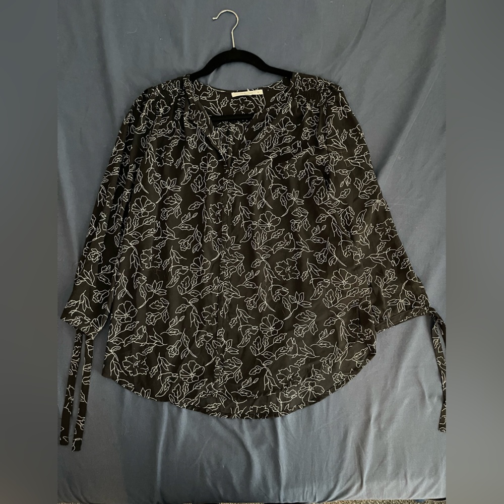 Floral Blouse with Quarter Sleeves